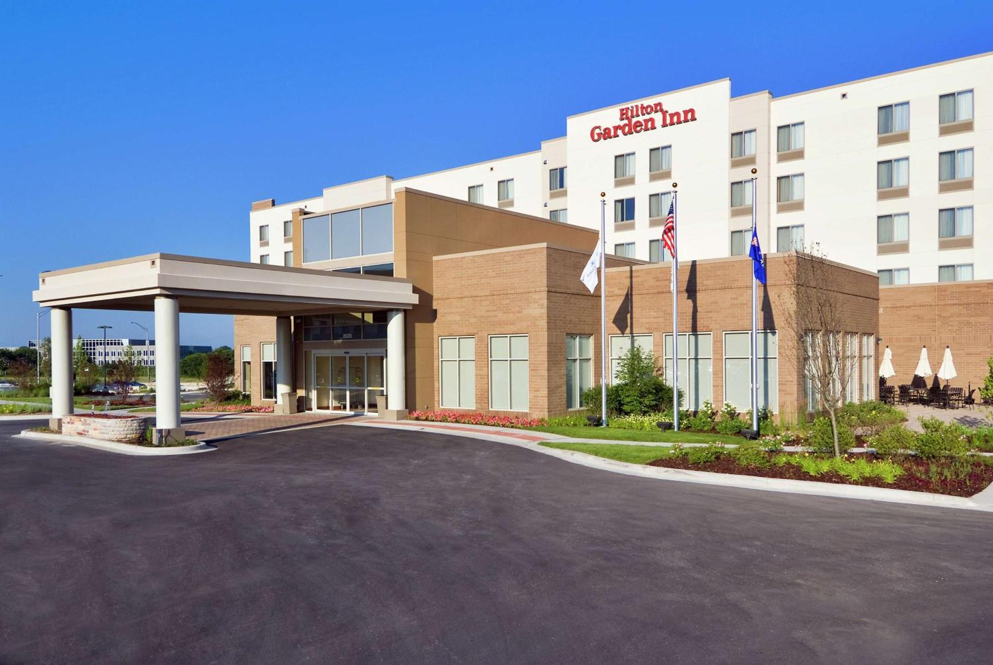 Hilton Garden Inn Lake Forest Mettawa Extérieur photo